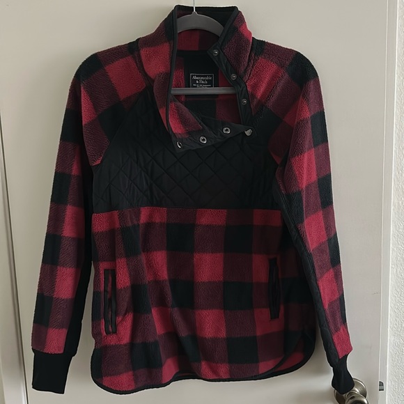 Abercrombie & Fitch Assymetrical Snap Up Fleece - Picture 1 of 6